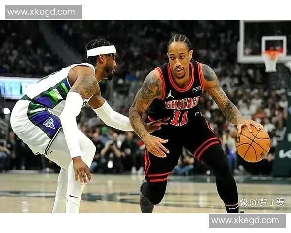 哈登骑士首秀的一幕，德罗赞与哈登最纯粹的兄弟情！